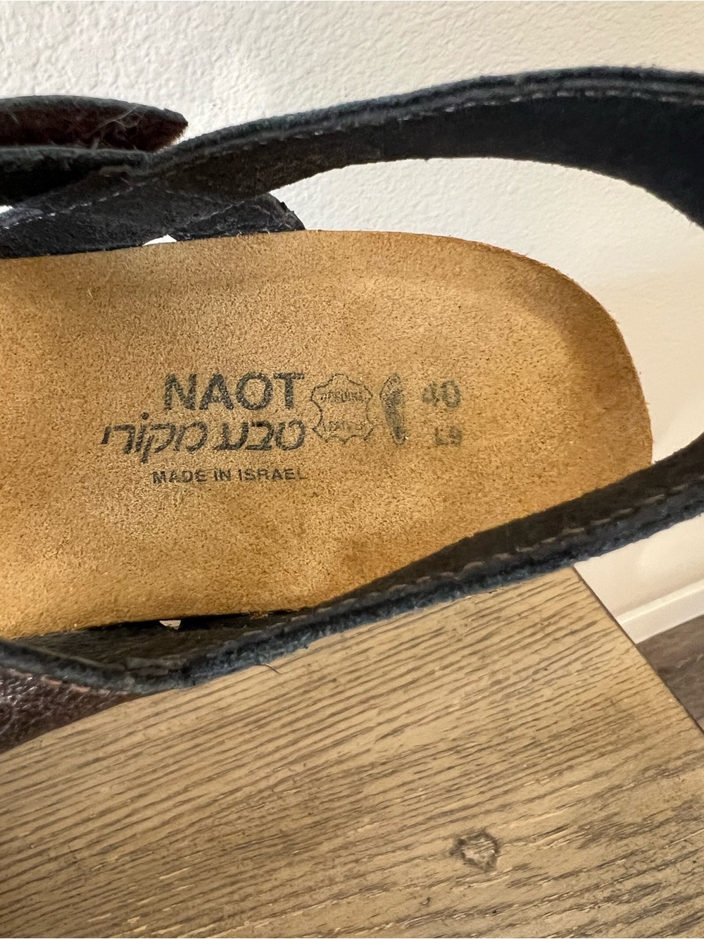Naot Kayla sandal radiant copper leather sz 9-9.5 EU 40 comfort walking casual - Picture 10 of 12